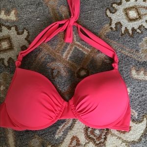 3/$10  Jantzen underwire bikini top. NWOT, 10